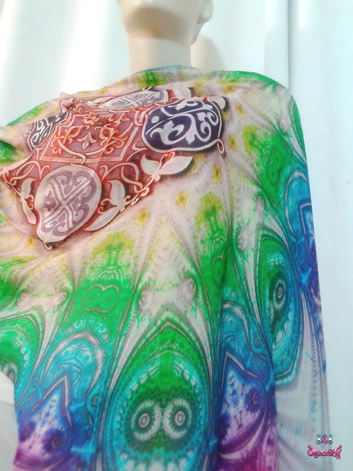 LA FUTURISMO Green Gradient Devarshy Printed Ladies Stole - 1078B
